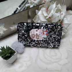 Glitter sparkle hand clutch