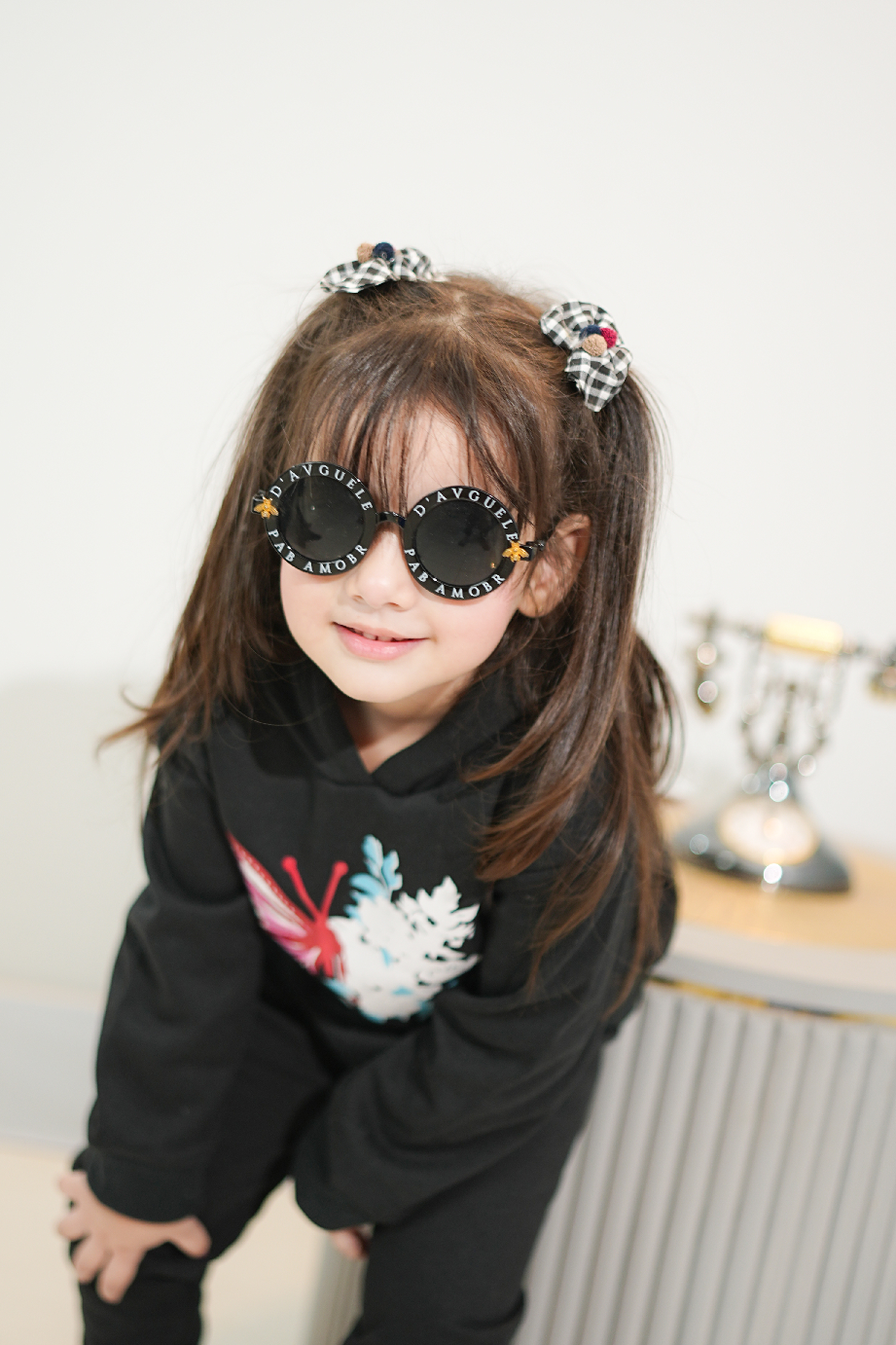 Plush-Hoodie Style - Butterfly Theme Fleece Sweat Set