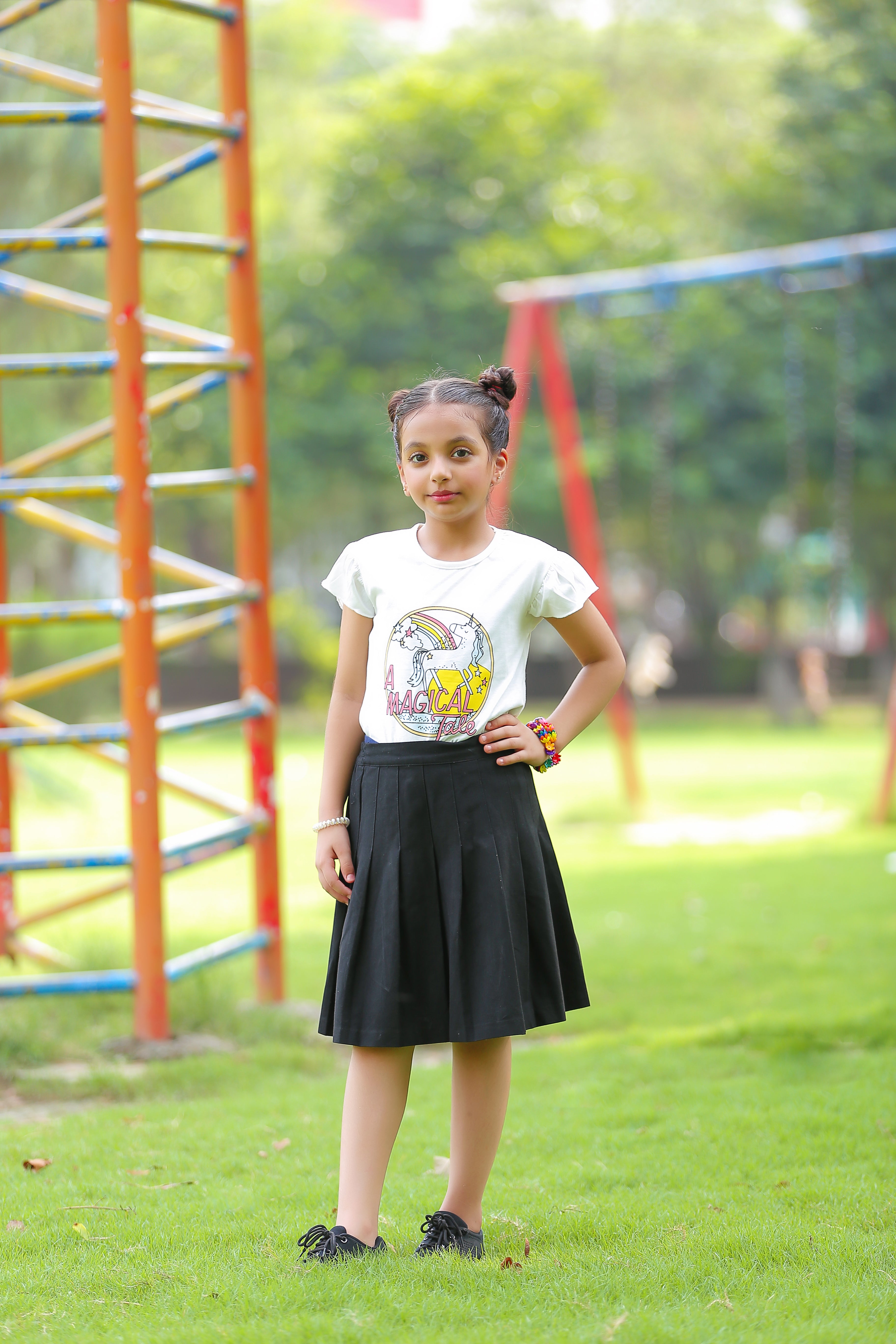 PLUSH-White Horse Half sleeves