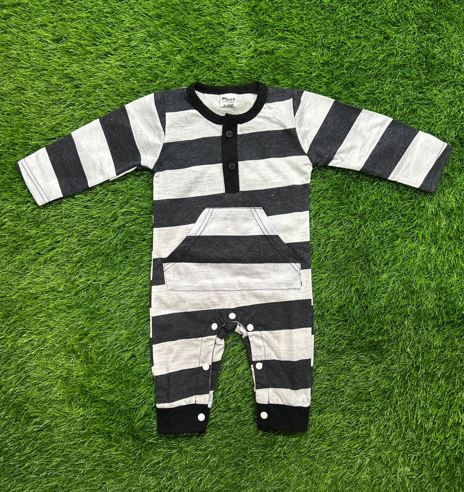 Plush-Printed Romper - Black Stripes with front pocket